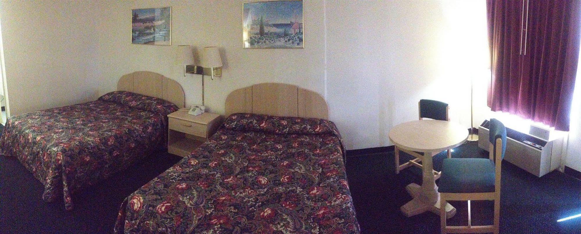 Garden Inn & Suites Metter Bagian luar foto