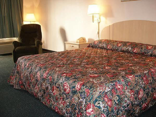Garden Inn & Suites Metter Ruang foto